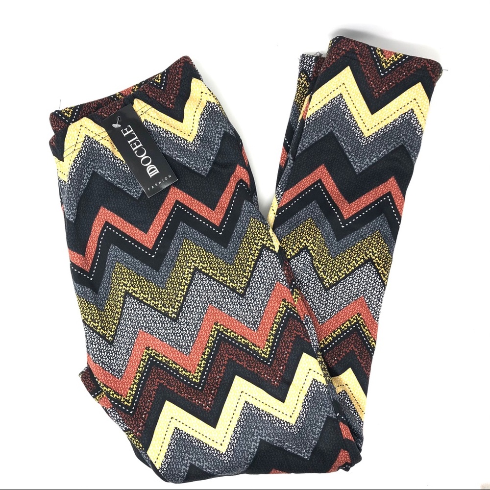Docele Plus One Size Fleece Lined Chevron Leggings